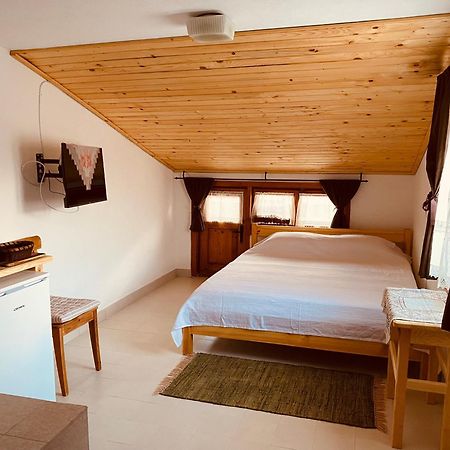 Vita Stulba Guest House ساندانسكي المظهر الخارجي الصورة